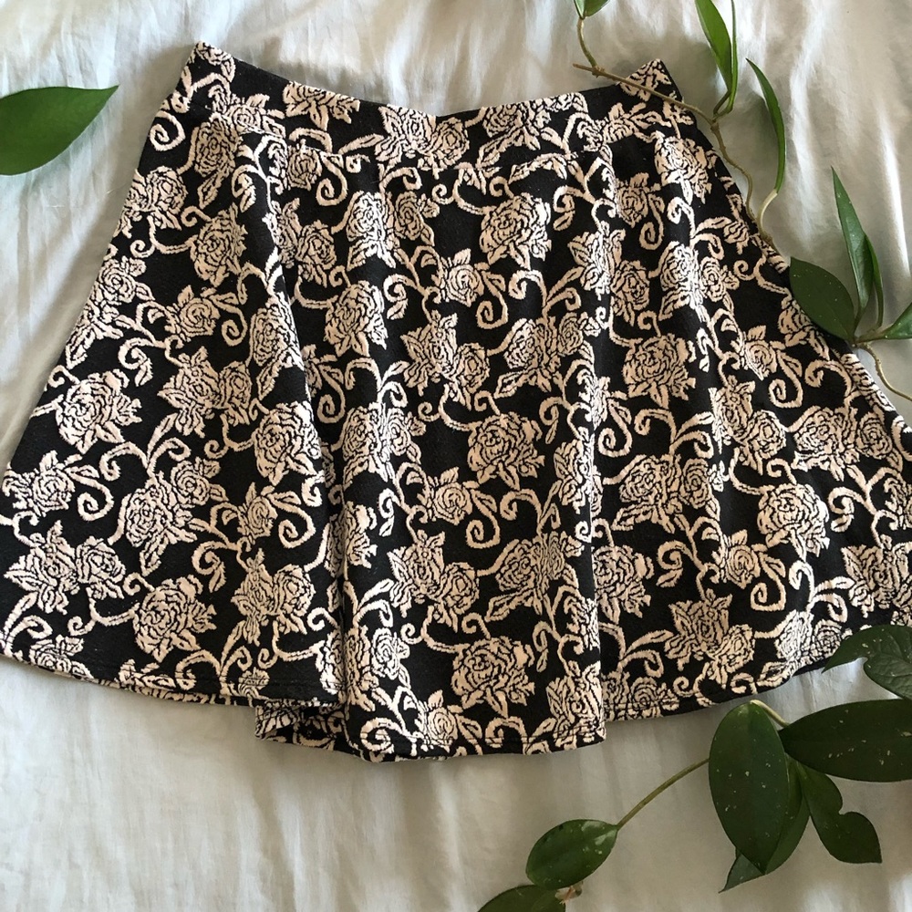 SOLD | Black and White Floral Skater Skirt